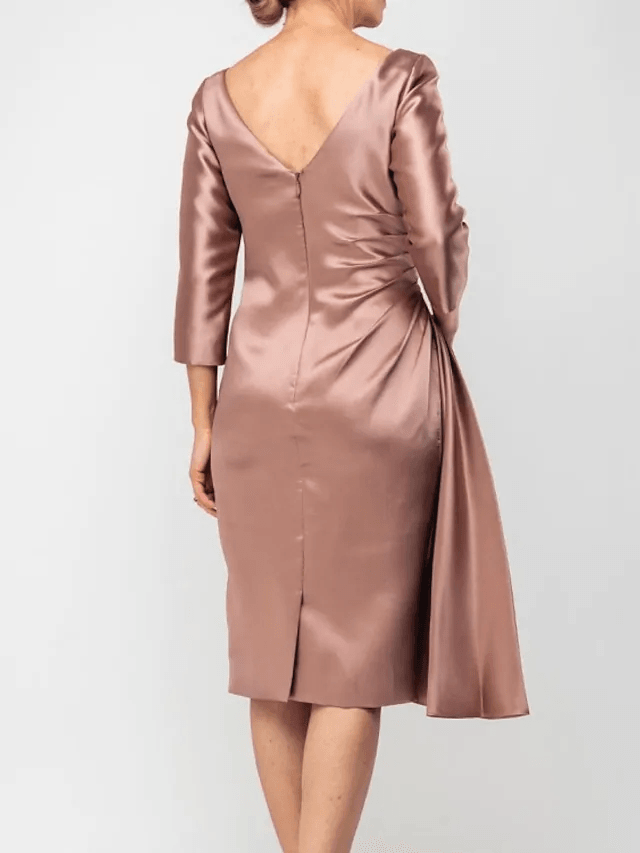 Sheath / Column Mother of the Bride Dress Elegant Jewel Neck Knee Length Satin 3/4 Length Sleeve with Split Front Ruching - RongMoon