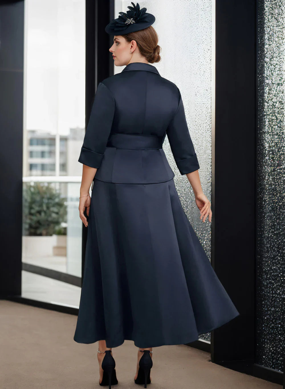 A-line/Princess V-neck satin mother of the bride dress
