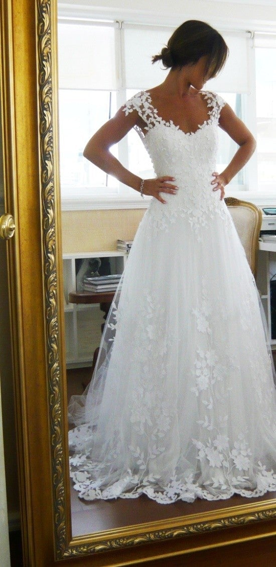 A-line Cap Sleeves Nude Back Tulle Wedding Dresses Lace Appliques