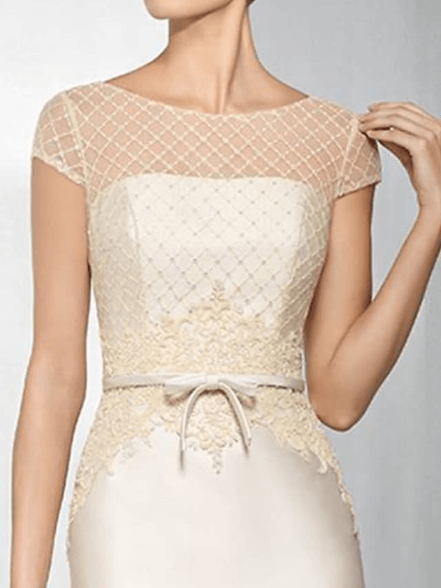 Sheath / Column Mother of the Bride Dress Elegant Jewel Neck Knee Length Lace Organza Satin Short Sleeve with Sash / Ribbon Appliques - RongMoon