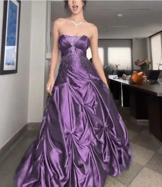 💚Pretty Forest Green A-Line Prom Dresses With Silver Beads -Sweet Princess Strapless Satin Evening Dress for Birthday&Graduation ED01741