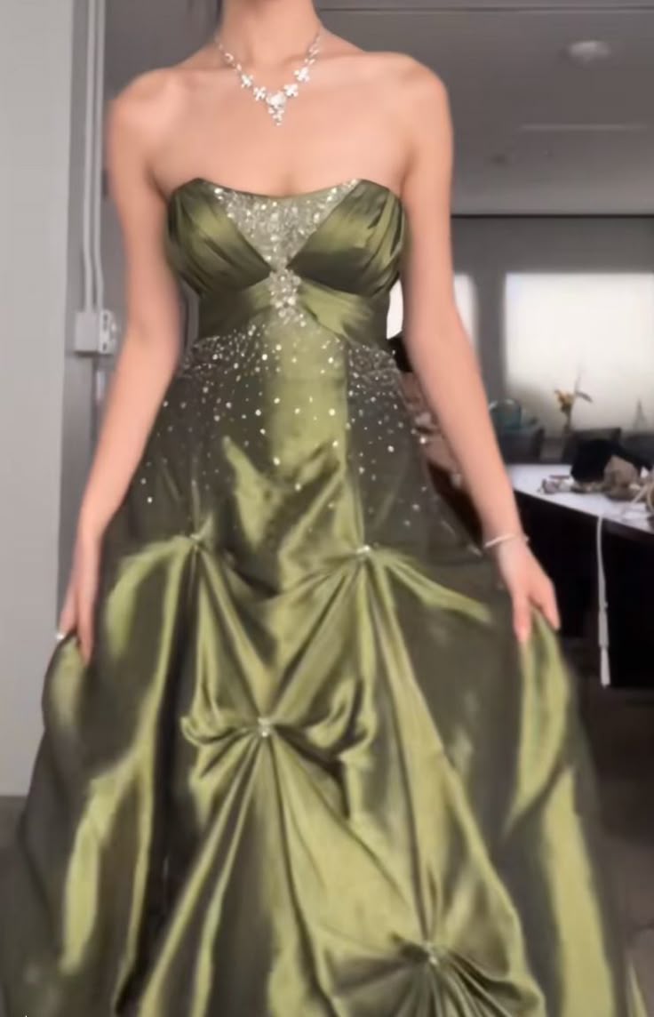 💚Pretty Forest Green A-Line Prom Dresses With Silver Beads -Sweet Princess Strapless Satin Evening Dress for Birthday&Graduation ED01741