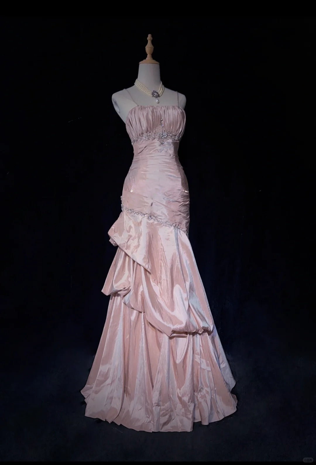 🩷Gentle Pink Mermaid Evening Dress Spaghetti Straps Satin Layered Pleated Prom Dress with Beading ED01805