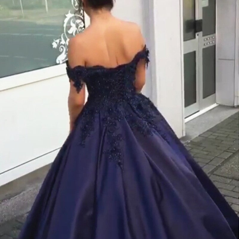 Elegant Ball Gowns Off Shoulder Wedding Dresses Lace Flowers Beaded