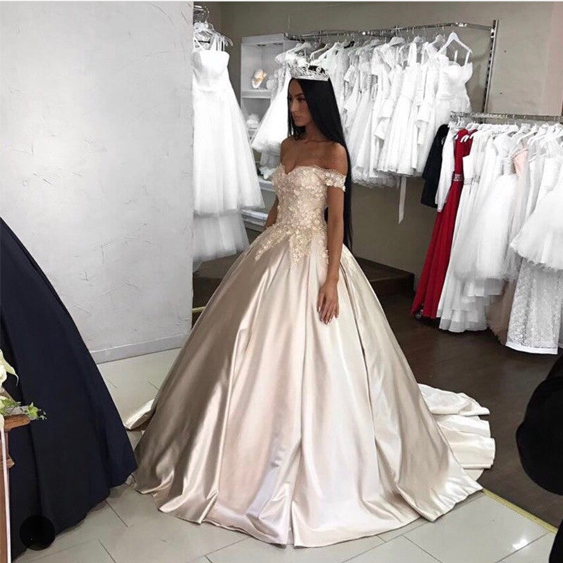 Elegant Lace Off The Shoulder Ball Gowns Satin Wedding Dresses