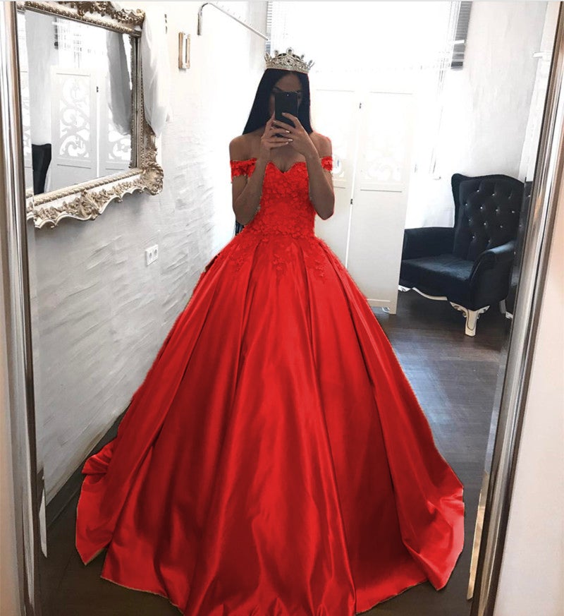 Elegant Lace Off The Shoulder Ball Gowns Satin Wedding Dresses