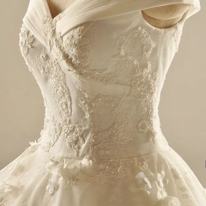 Ivory Lace A-line V Neck Off The Shoulder Wedding Dresses Princess