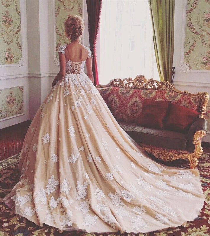 Ivory Lace Appliques Cap Sleeves Ballgowns Champagne Wedding Dresses