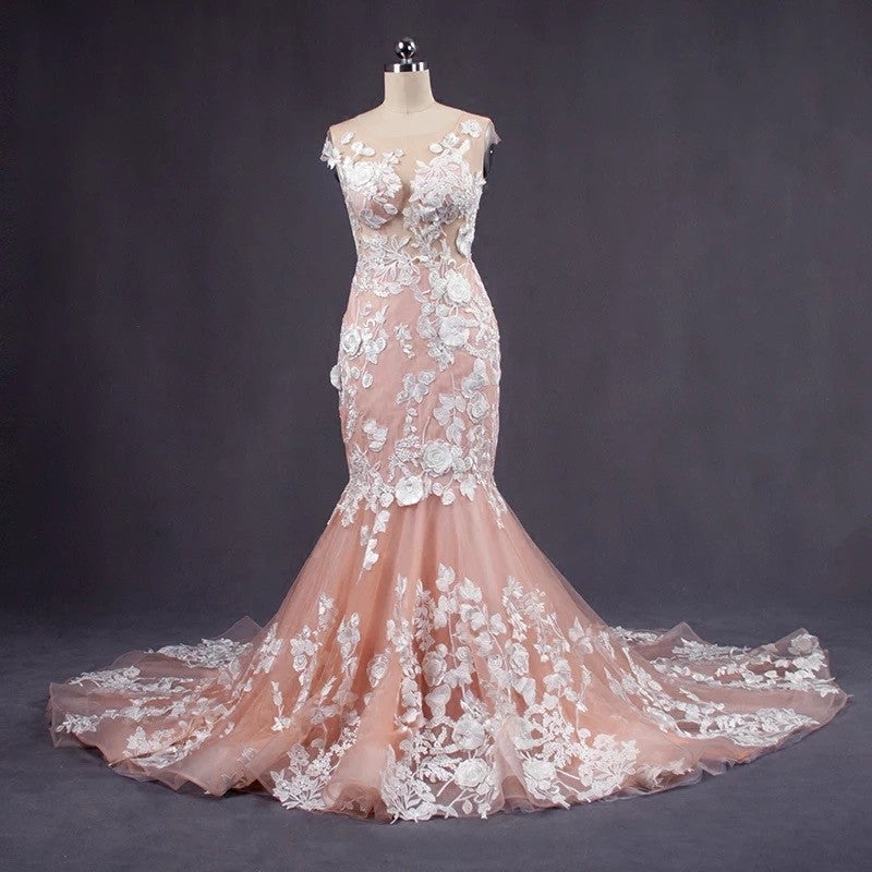 Ivory Lace Appliques Champagne Tulle Backless Mermaid Wedding Dresses