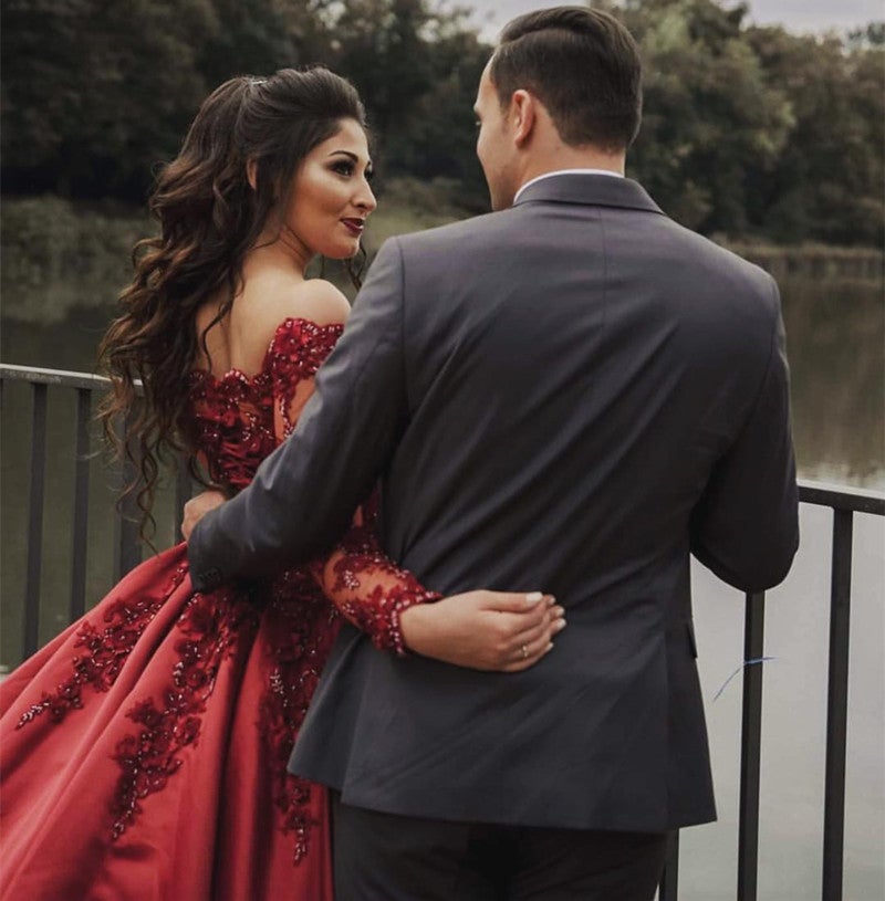 Lace Long Sleeves Wedding Dresses Ball Gowns Off Shoulder