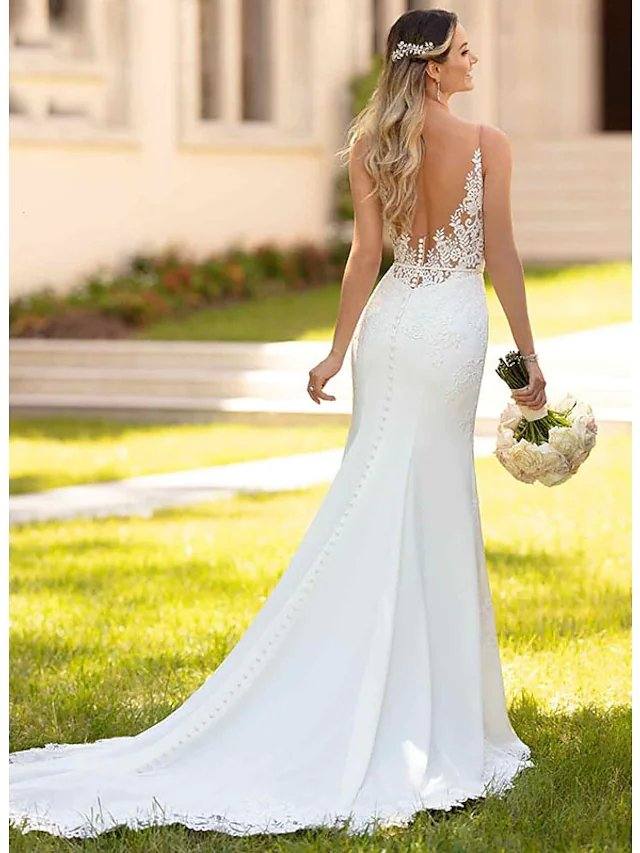 Mermaid / Trumpet Wedding Dresses V Neck Court Train Lace Spaghetti Strap Casual Vintage - RongMoon