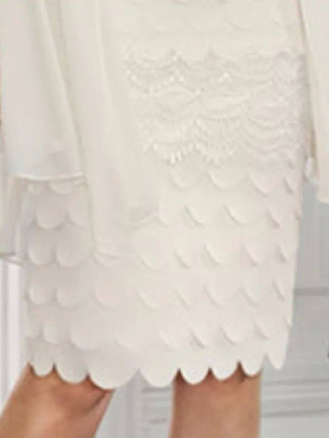 Sheath / Column Mother of the Bride Dress Elegant Jewel Neck Knee Length Chiffon Lace 3/4 Length Sleeve with Embroidery - RongMoon