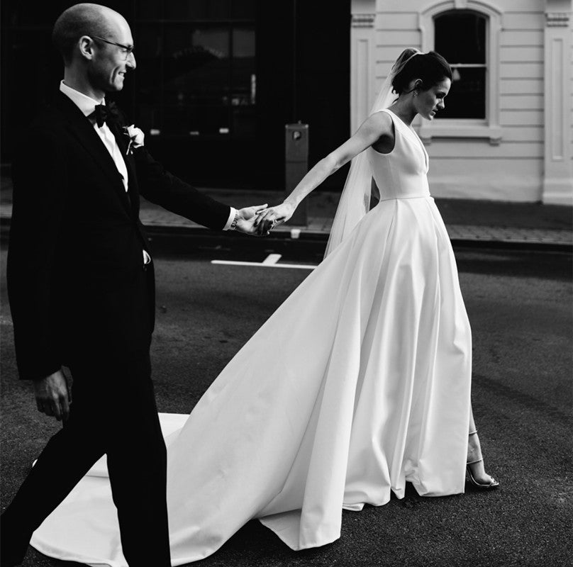 Sexy Leg Split Plunge V-neck Long Satin Wedding Dresses