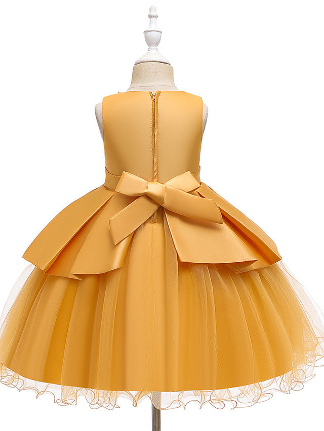 A-Line Knee Length Wedding / Party Dress - Tulle / Matte Satin / Poly&Cotton Blend Jewel Neck with Lace / Bow(S) / Beading