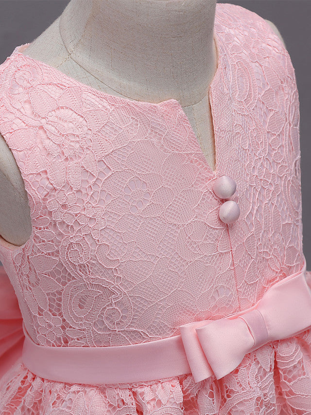 Asymmetrical Lace Dresses with V Wire and Bow Embroidery for Flower Girls