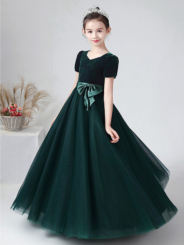 Ball Gown Short Sleeve Bateau Neck Flower Girl Dress with Tulle and Velvet Bow