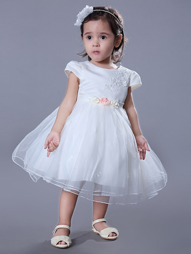Beautiful Jewel Ball Gown Flower Girl Dress with Satin Tulle and Beadings Embroidery
