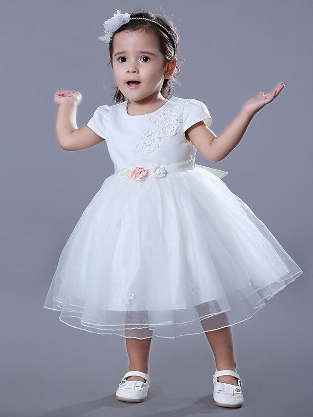 Beautiful Jewel Ball Gown Flower Girl Dress with Satin Tulle and Beadings Embroidery