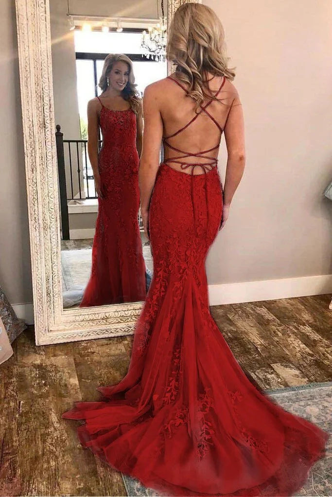 Charming Spaghetti-Straps Appliques Mermaid Long Evening Dress