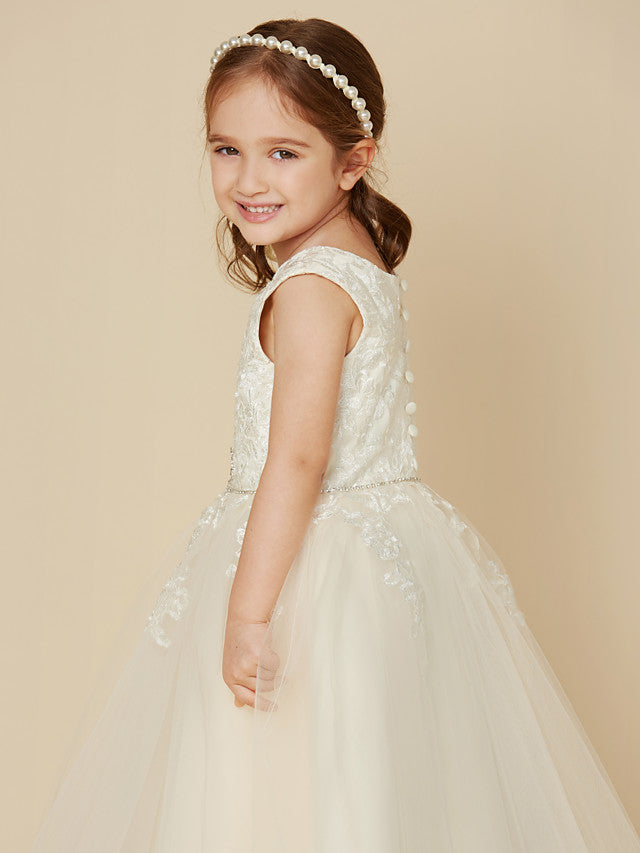 Elegant A-Line Knee Length Dress with Beading and Appliques
