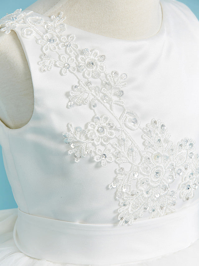 Elegant Ball Gown Crew Neck Floor Length Lace Tulle Flower Girl Dress With Sash Ribbon Pleats Beading