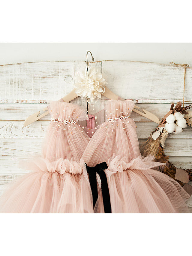 Elegant Sleeveless V Neck Ball Gown Knee Length Flower Girl Dress with Tulle and Pearls Belt