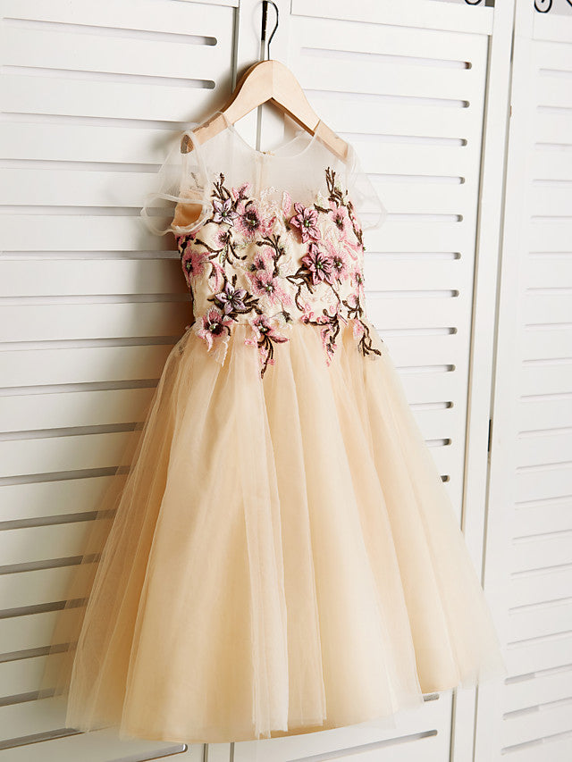 Gorgeous Embroidered Cap Sleeve Jewel Knee Length Flower Girl Dress