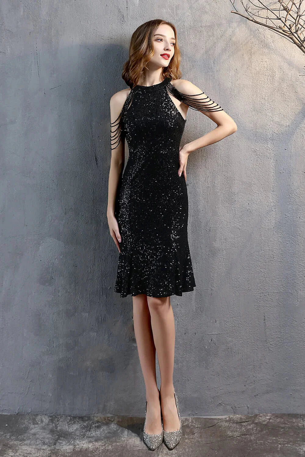 Modern Halter Mermaid Short Evening Dress Tassels Sequins Party Gowns