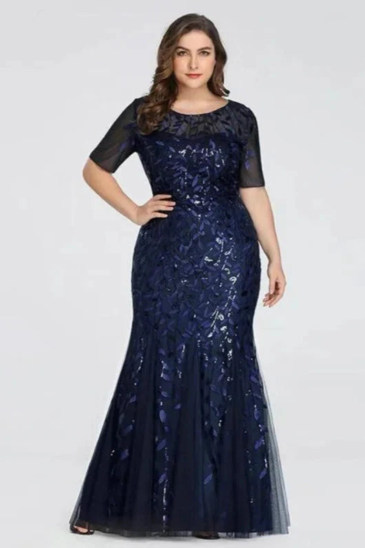 Plus Size Elegant Long Evening Dress With Lace Appliques