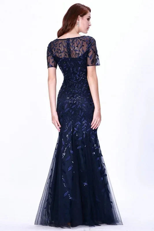 Stunning Navy Different Styles Long Mermaid Evening Gowns