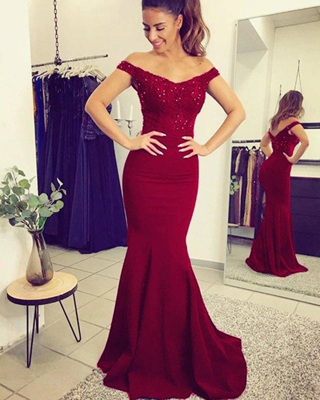 Mermaid V-neck Off Shoulder Bridesmaid Dresses Lace Appliques - RongMoon