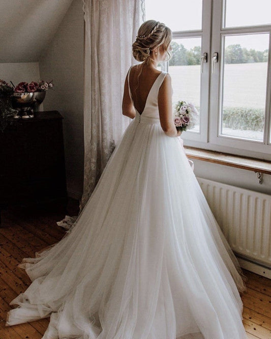 A-line Open Back Organza And Tulle Princess Wedding Dresses With Bow