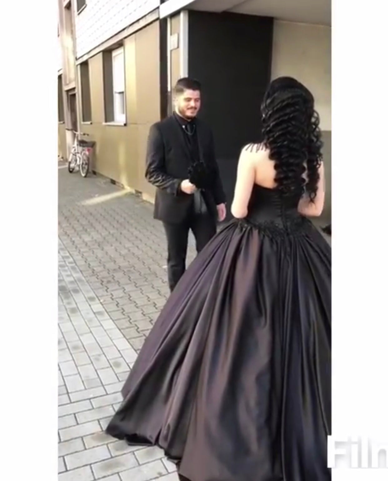 Black Satin Sweetheart Wedding Dresses Ball Gowns Lace Appliques