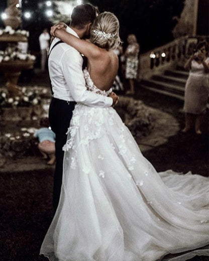 Boho Lace Flowers Sweetheart Tulle Wedding Dresses