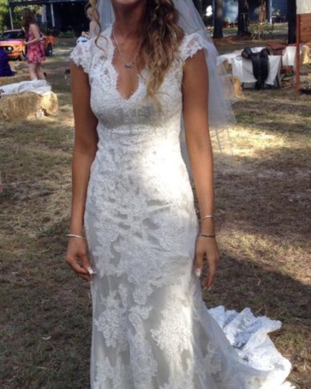 Country Lace Wedding Dresses V Neck Cap Sleeves