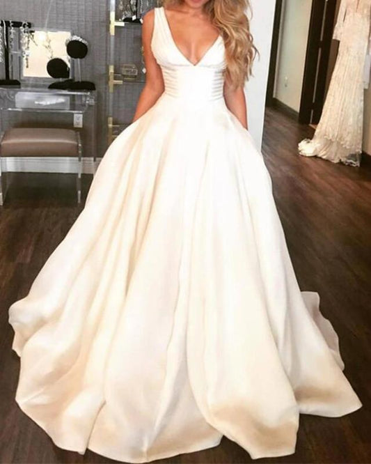 Flawless Satin V Neck Wedding Dresses Ball Gowns
