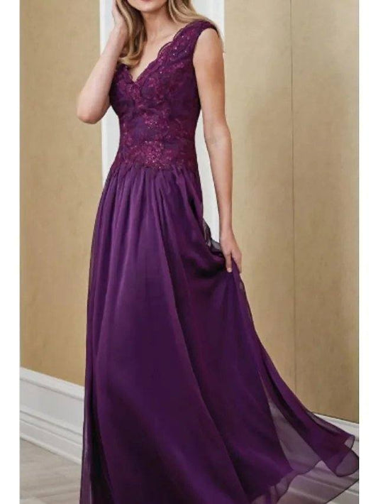 A-Line Mother of the Bride Dress Elegant V Neck Floor Length Chiffon Lace Sleeveless with Appliques Ruching - RongMoon