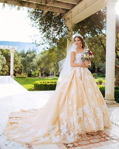 Ivory Lace Appliques Cap Sleeves Ballgowns Champagne Wedding Dresses