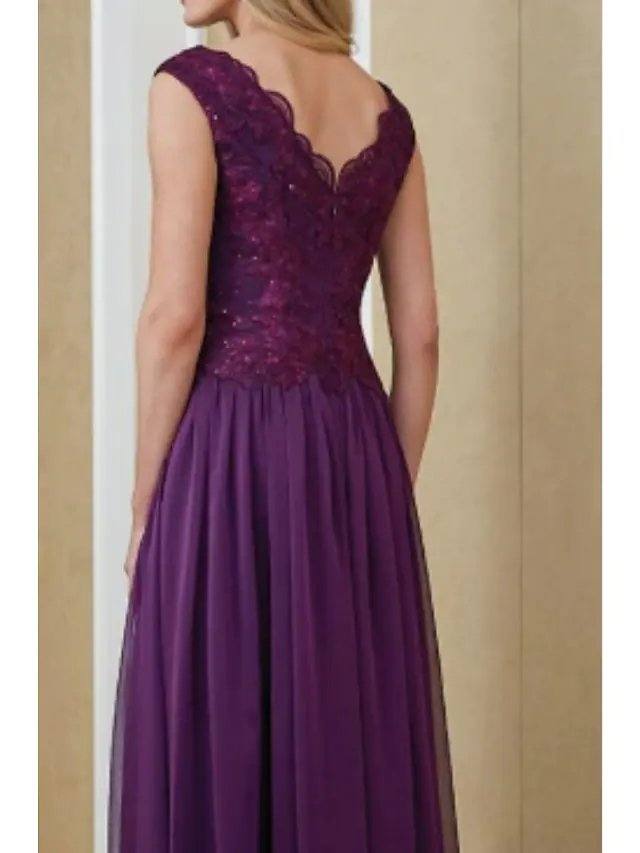 A-Line Mother of the Bride Dress Elegant V Neck Floor Length Chiffon Lace Sleeveless with Appliques Ruching - RongMoon