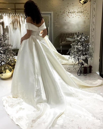 Off The Shoulder Ball Gown Wedding Satin Dresses Lace Embroidery