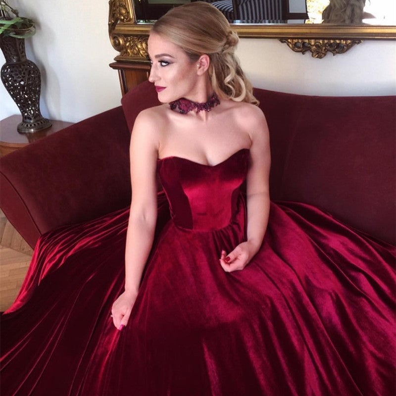 Velvet Wedding Dresses Sweetheart Corset Ball Gown