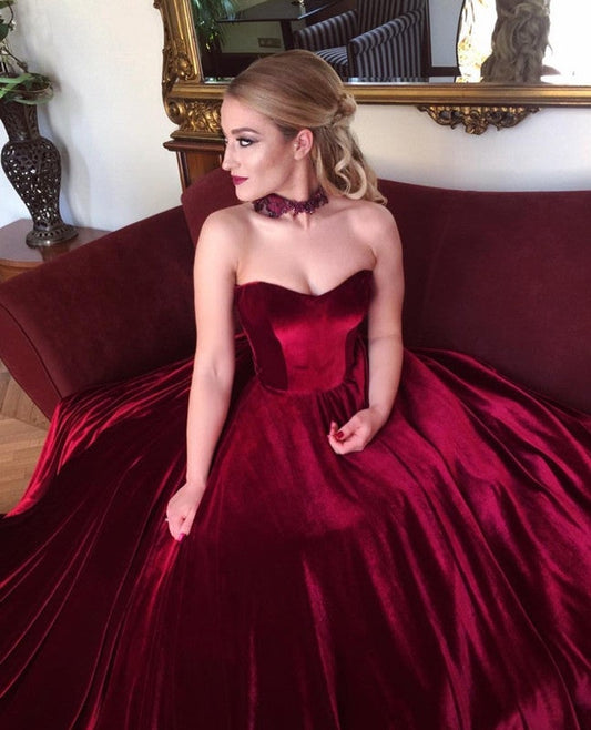Velvet Wedding Dresses Sweetheart Corset Ball Gown
