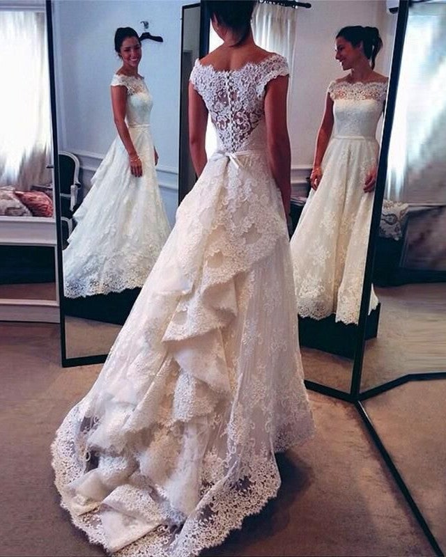 Vintage Scoop Neckline Lace Wedding Dresses Bustle Style Bridal Gowns
