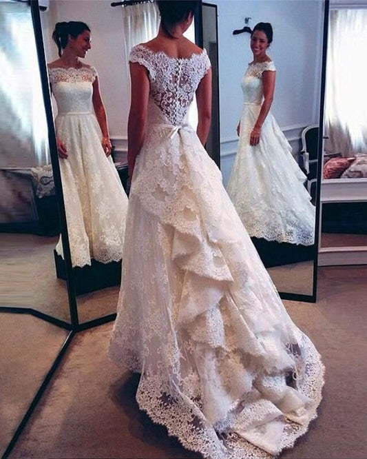 Vintage Scoop Neckline Lace Wedding Dresses Bustle Style Bridal Gowns