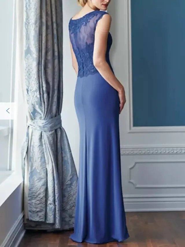 Sheath / Column Mother of the Bride Dress Elegant Plunging Neck Floor Length Lace Satin Sleeveless with Lace - RongMoon