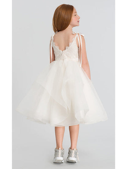 A-Line Sleeveless Scalloped Neckline Flower Girl Dresses with Lace Satin Tulle and Tier Solid