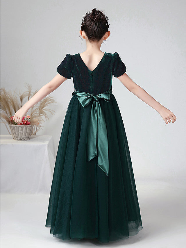 Ball Gown Short Sleeve Bateau Neck Flower Girl Dress with Tulle and Velvet Bow