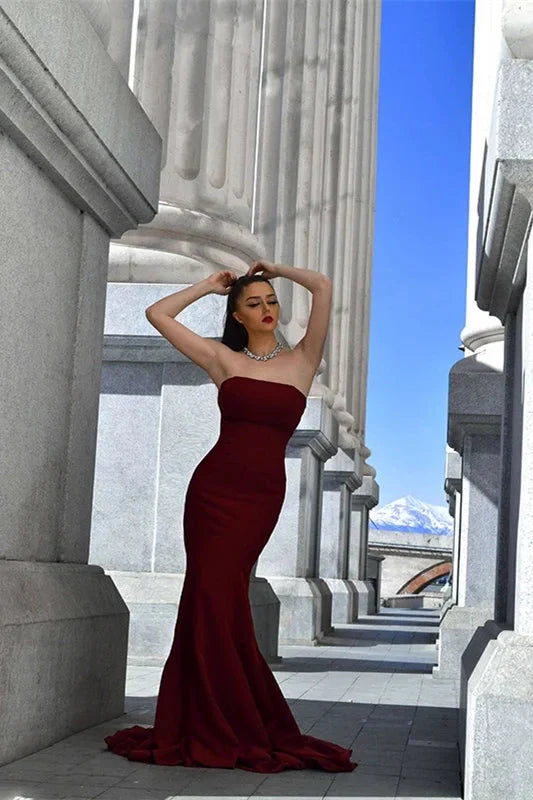 Chic Burgundy Strapless Mermaid Long Evening Prom Dress Online