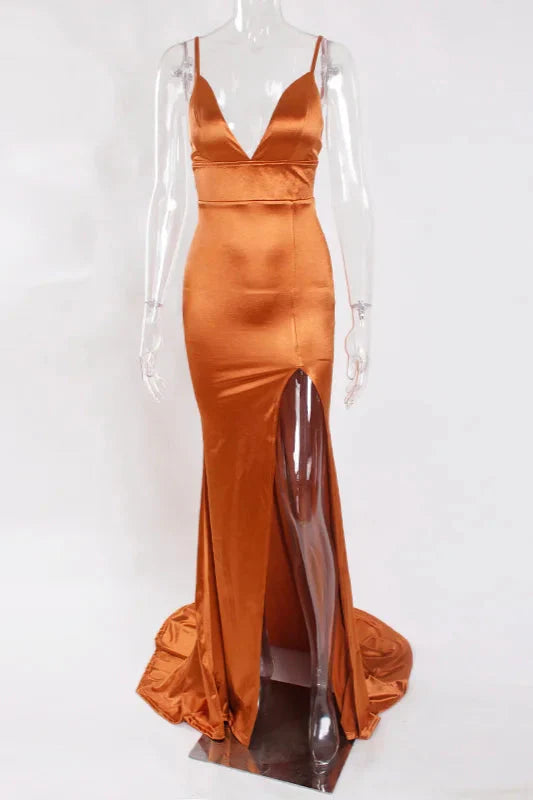 Chic Spaghetti-Straps V-Neck Prom Dress Long Mermaid Evening Gowns Online