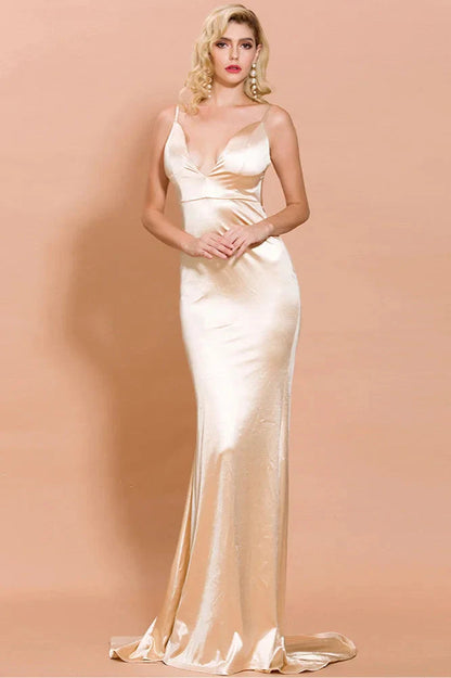 Chic V-Neck Backless Mermaid Long Evening Prom Dress With Spaghetti-Straps